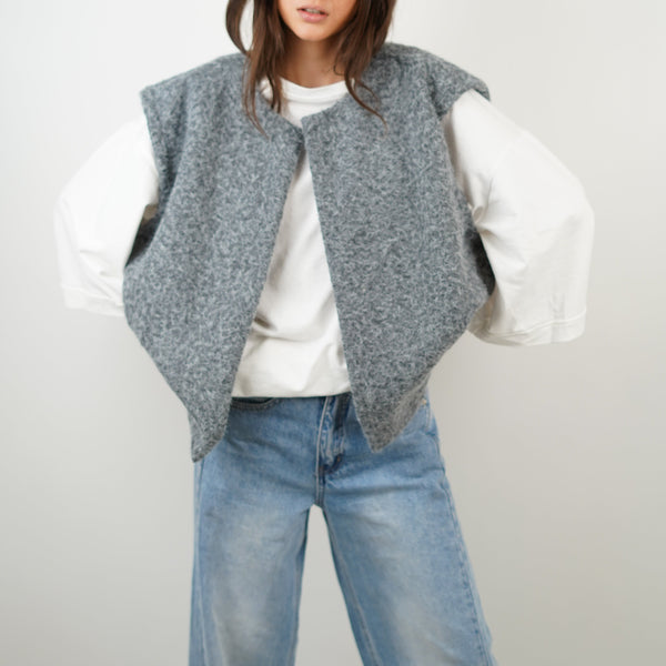 Chaleco Gris Sin Mangas