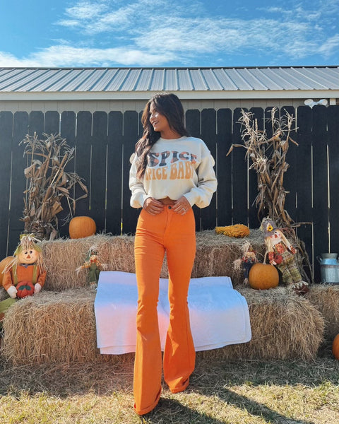 Pantalón flare acanalado de cintura alta