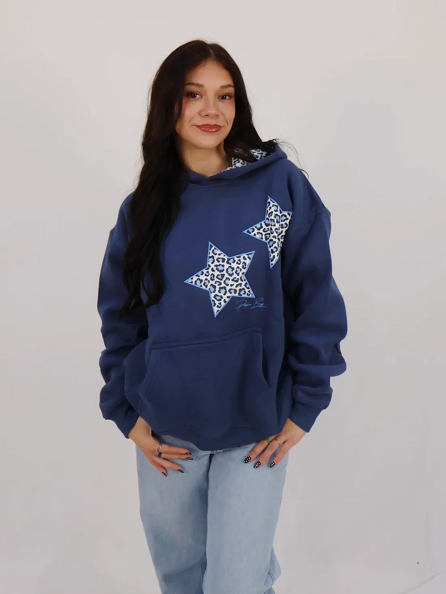 Sudadera con capucha y estrellas animal print