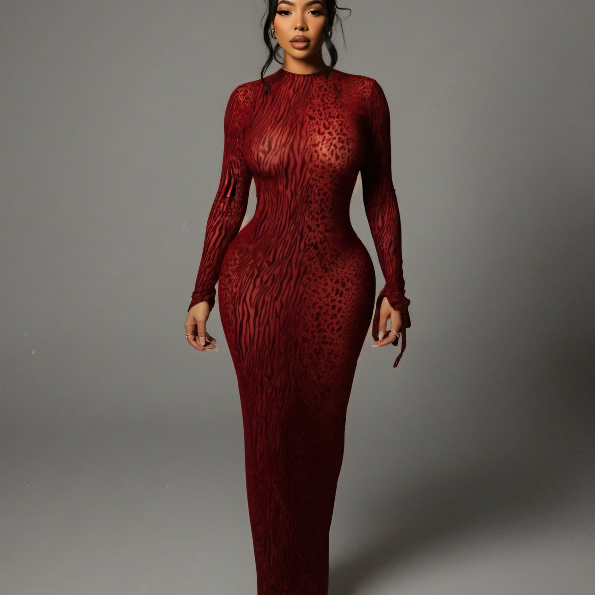 Vestido largo rojo de manga larga